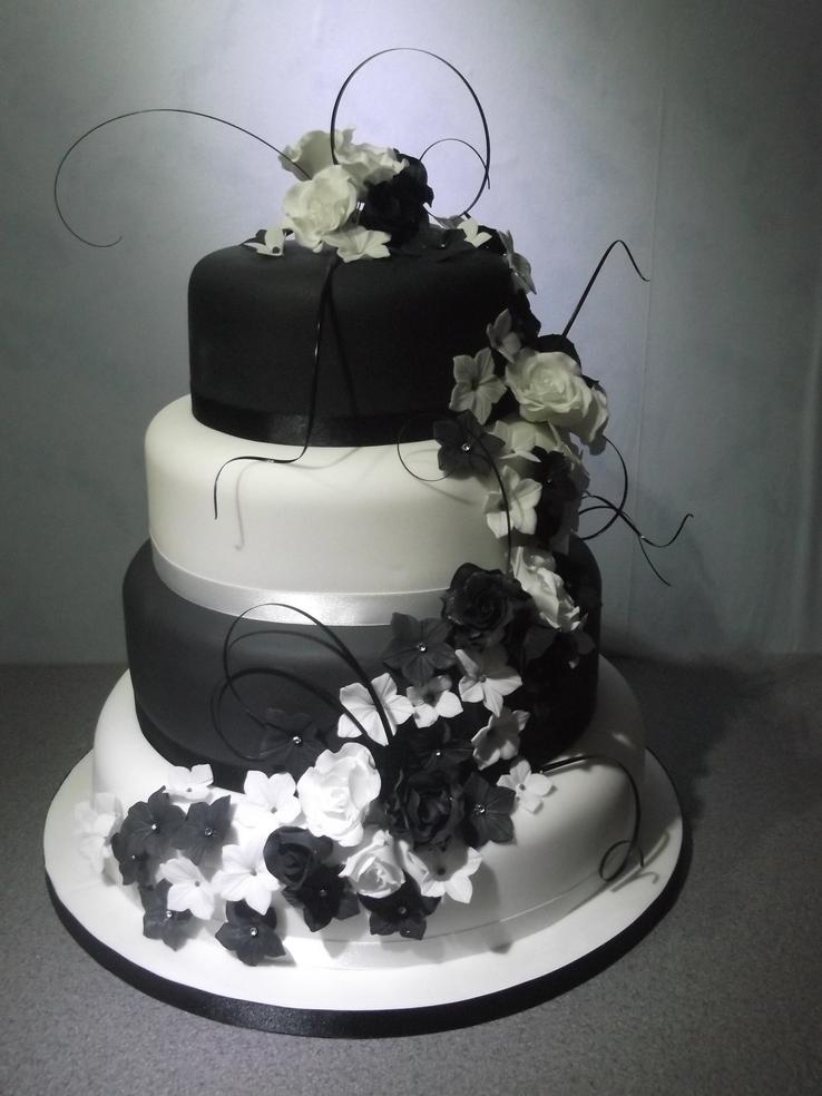 noir blanc wedding cake